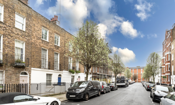 Molyneux Street, W1H